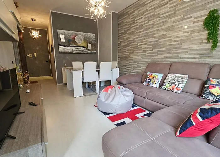 Casa Betti Deck ראפאלו